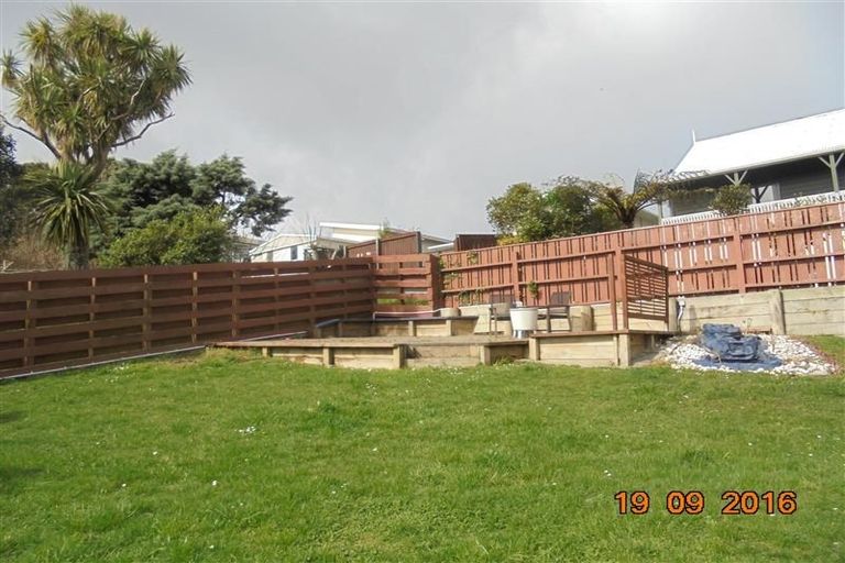 Photo of property in 70 Major Drive, Kelson, Lower Hutt, 5010