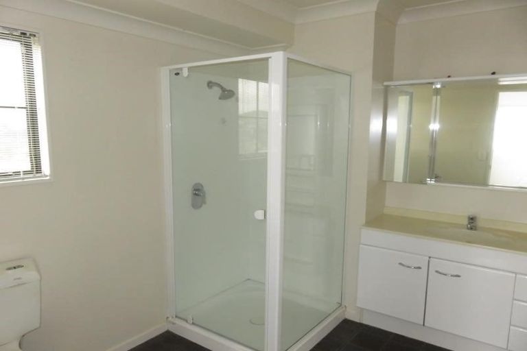 Photo of property in 22 Waverton Terrace, Churton Park, Wellington, 6037