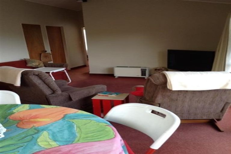 Photo of property in 65 Hilltop Avenue, Morningside, Whangarei, 0110