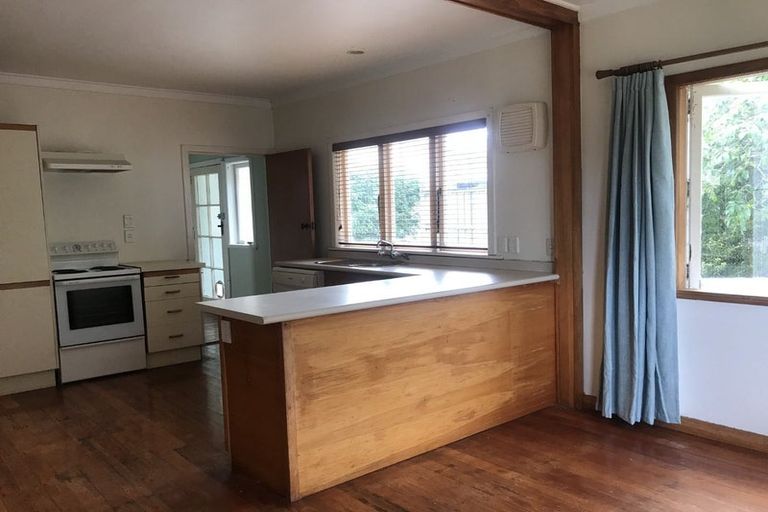 Photo of property in 17 Boyd Avenue, Mangere Bridge, Auckland, 2022