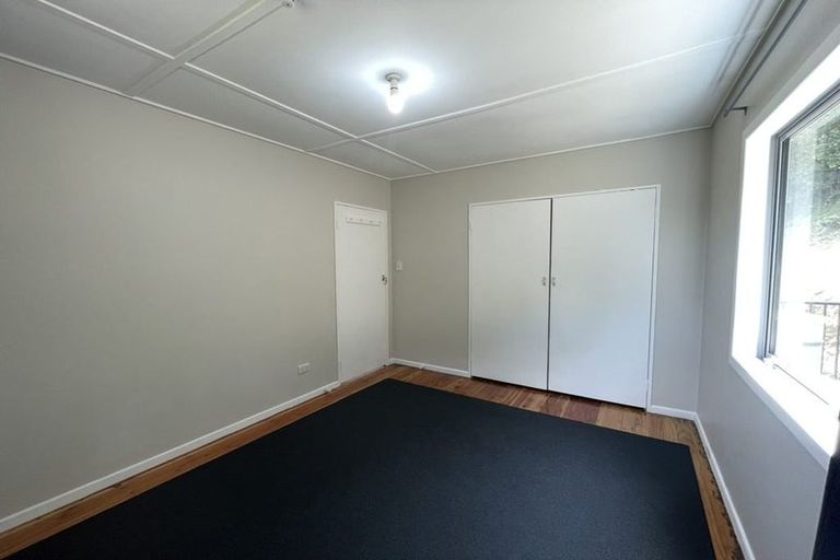 Photo of property in 97 Dowse Drive, Maungaraki, Lower Hutt, 5010