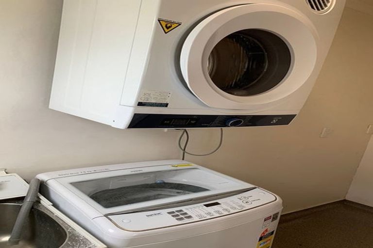 Photo of property in 41 Rotherham Terrace, Miramar, Wellington, 6022