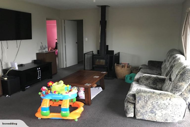 Photo of property in 1a Silvan Place, Bell Block, New Plymouth, 4312