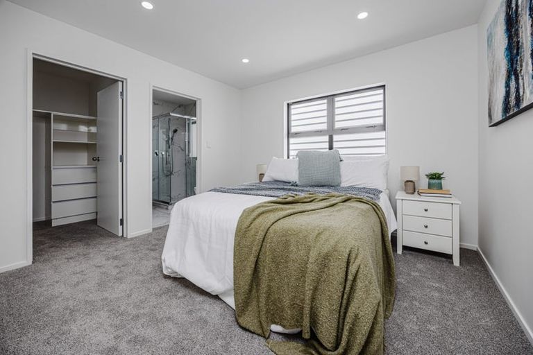 Photo of property in 8b Arimu Road, Papakura, 2110