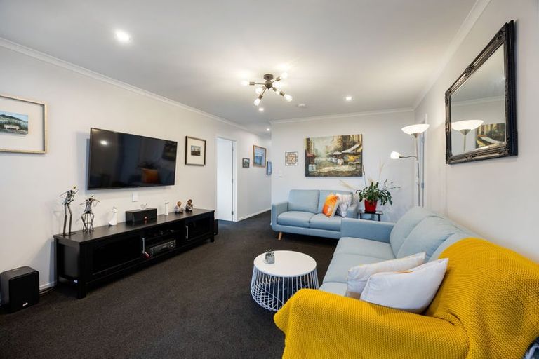 Photo of property in 56 Benjamin Avenue, Rototuna North, Hamilton, 3210