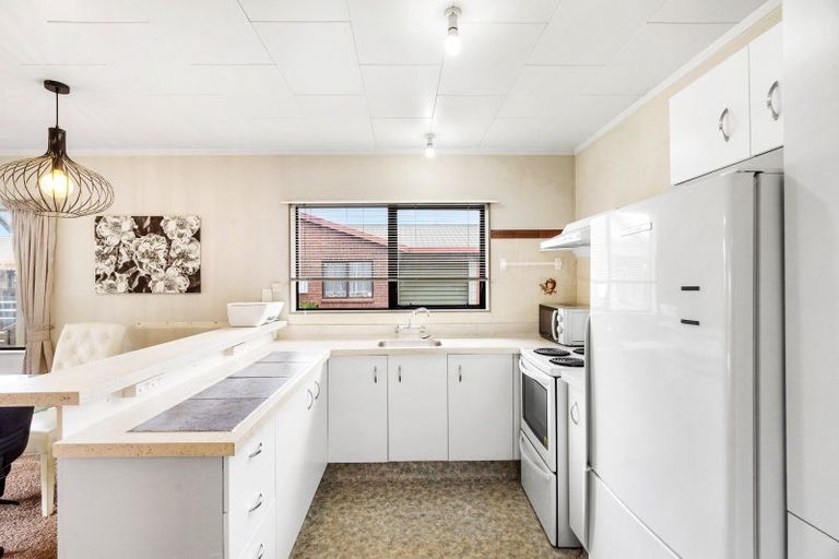 Photo of property in 3/90 Nuffield Avenue, Marewa, Napier, 4110