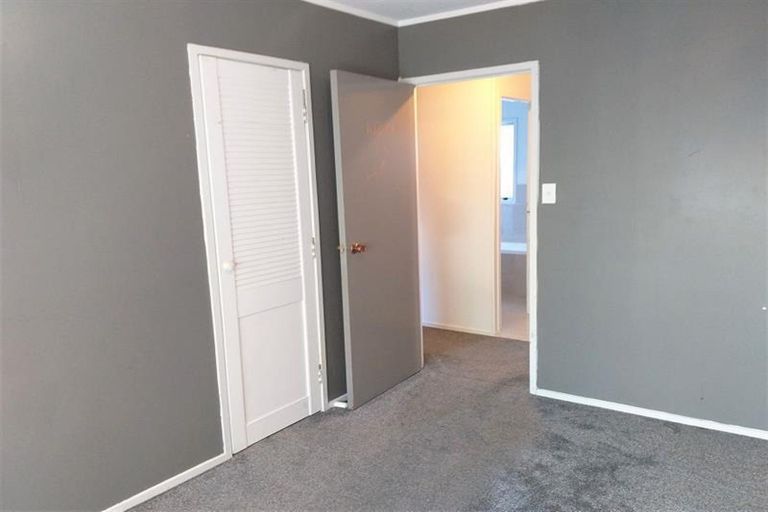 Photo of property in 11 Selago Place, Manurewa, Auckland, 2102