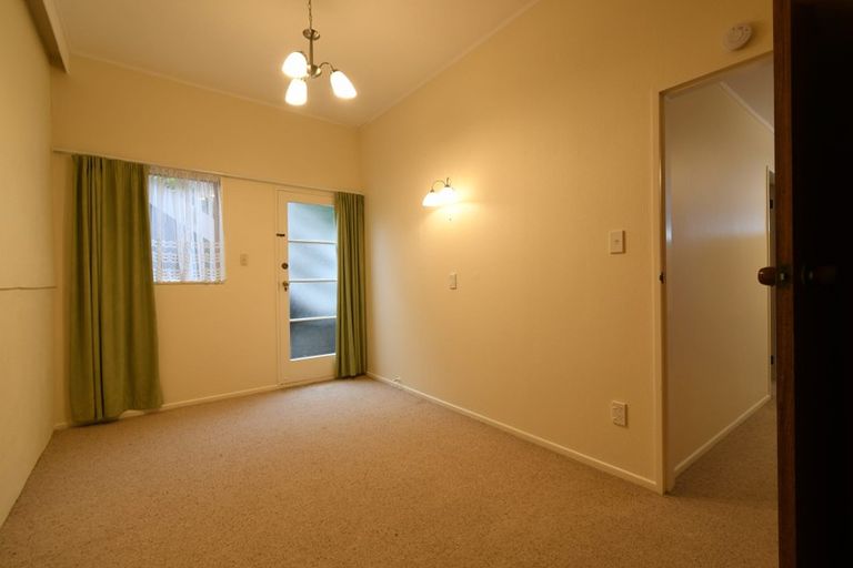 Photo of property in 16 Wilson Grove, Normandale, Lower Hutt, 5010