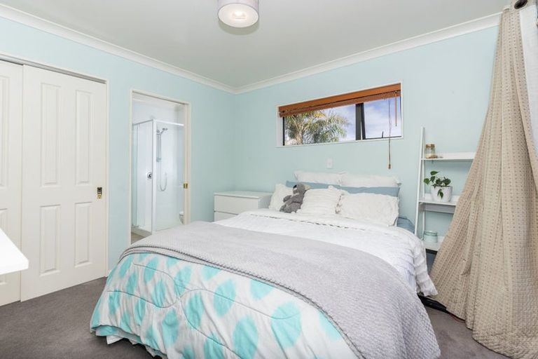 Photo of property in 11 Sovereign Place, Rototuna North, Hamilton, 3210