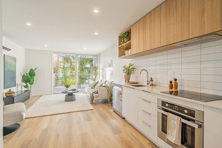 Photo of property in 11/1 Nikau Grove, Woburn, Lower Hutt, 5010