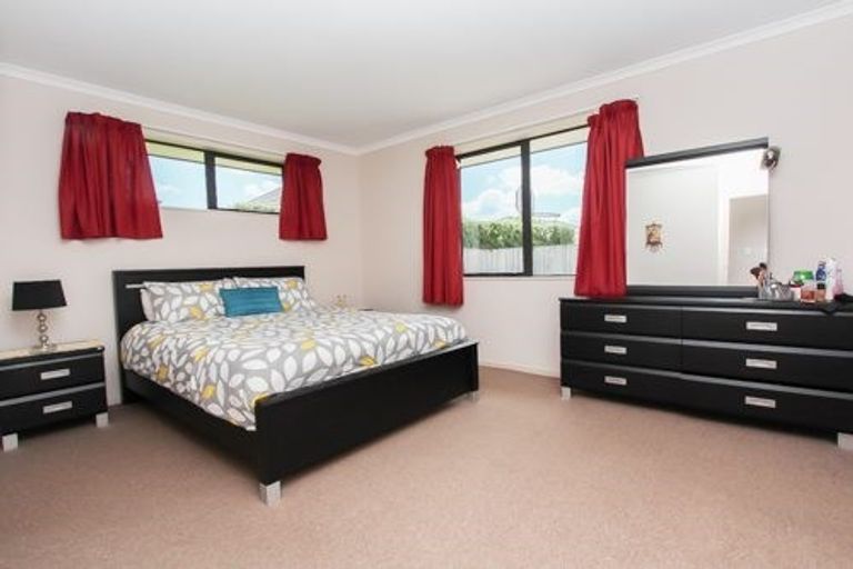 Photo of property in 3 Beckham Close, Grandview Heights, Hamilton, 3200