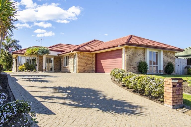 Photo of property in 17 Francevic Avenue, Mount Maunganui, 3116