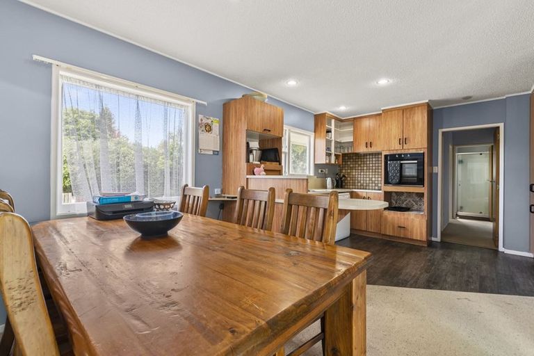 Photo of property in 7 Kamahi Place, Pukehangi, Rotorua, 3015