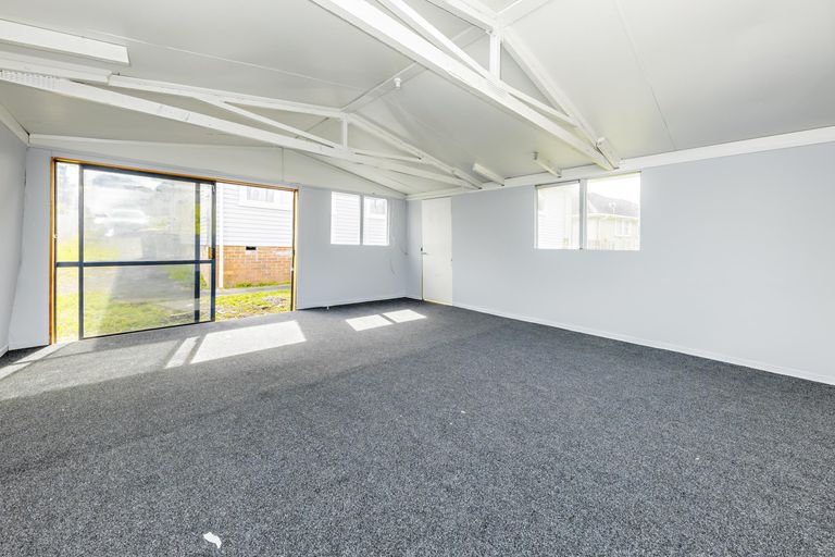 Photo of property in 9 Rapson Road, Otara, Auckland, 2023