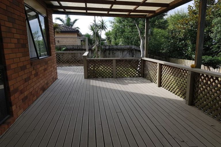 Photo of property in 35 Basra Drive, Henderson, Auckland, 0612