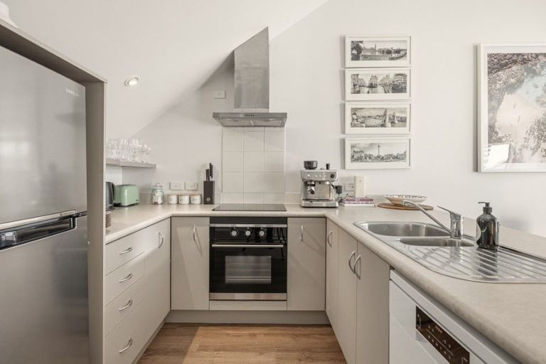 Photo of property in 16c May Street, Mount Maunganui, 3116