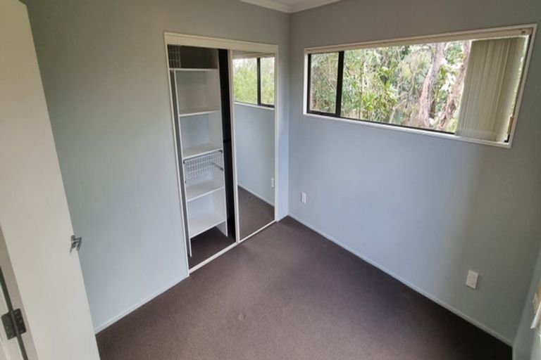 Photo of property in 99 Pemberton Avenue, Bayview, Auckland, 0629