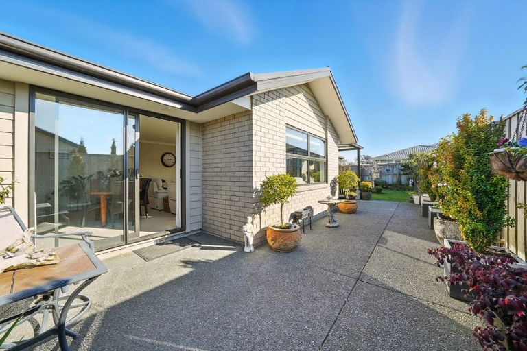 Photo of property in 9 Tutton (pvt) Mews, Rangiora, 7400