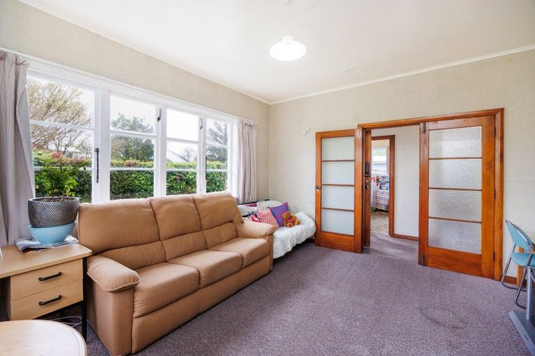 Photo of property in 5 Anderson Street, Hokowhitu, Palmerston North, 4410