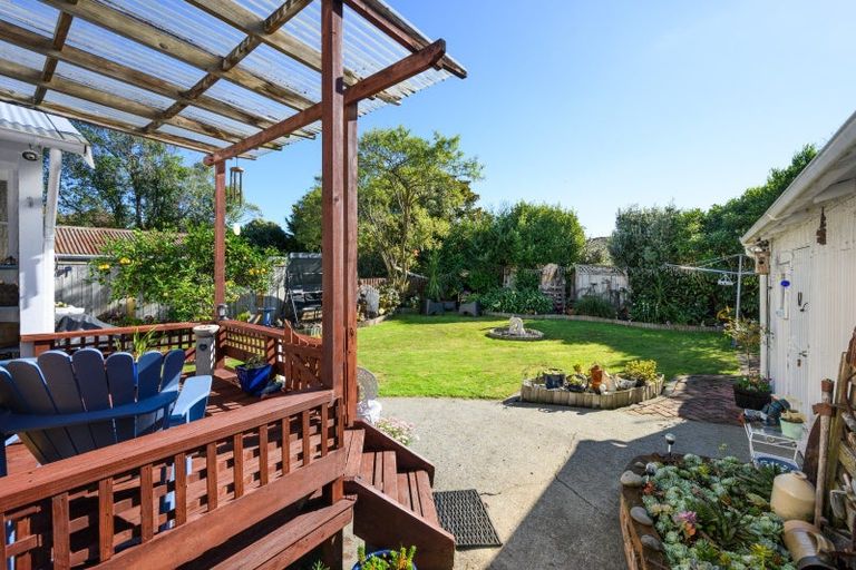 Photo of property in 24 Matipo Street, Takaro, Palmerston North, 4410