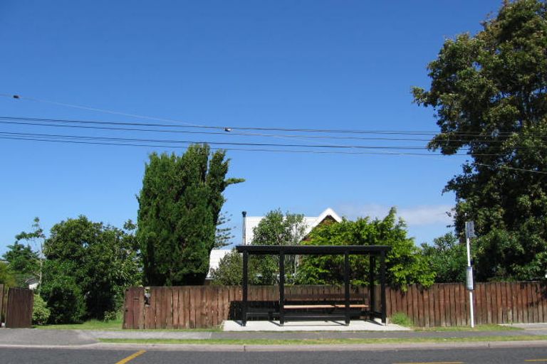 Photo of property in 20 County Road, Torbay, Auckland, 0630