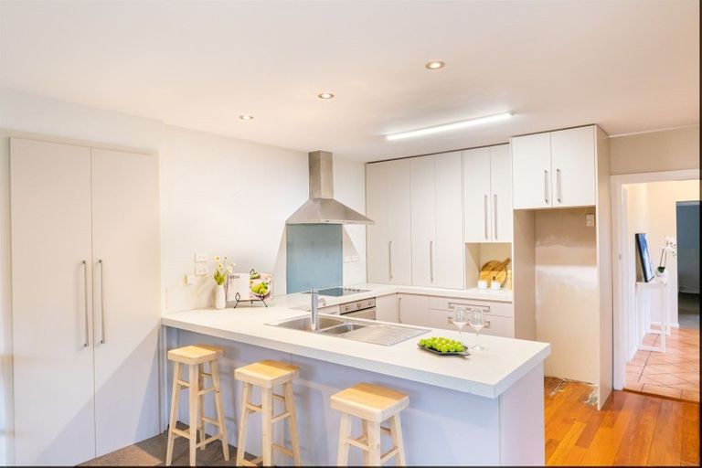 Photo of property in 28 Longmuir Street, Ilam, Christchurch, 8041