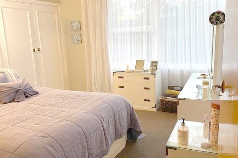 Photo of property in 22 Braid Road, St Andrews, Hamilton, 3200