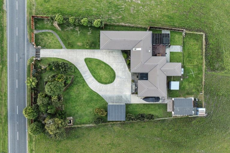 Photo of property in 97 East Bank Road, Edgecumbe, Whakatane, 3193