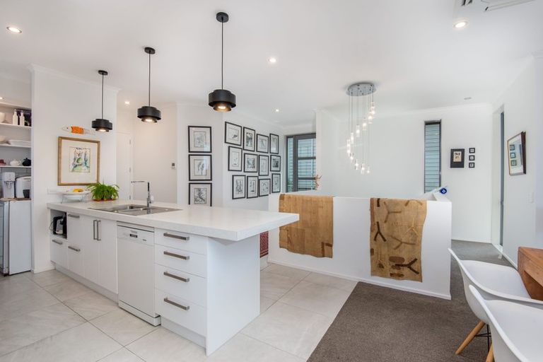 Photo of property in 6 Montecillo Lane, Mornington, Dunedin, 9011