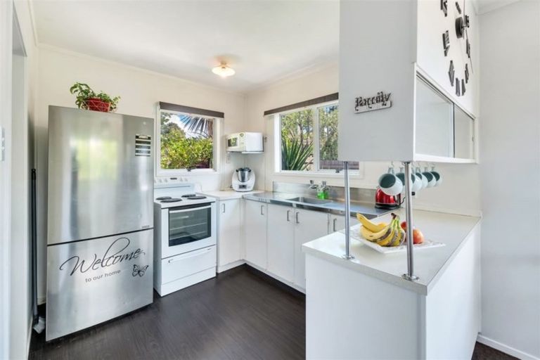Photo of property in 1/6 Putney Place, Ranui, Auckland, 0612
