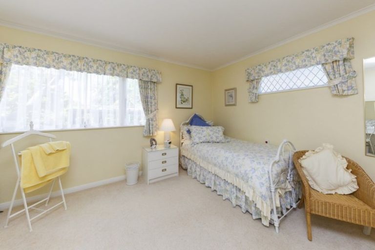 Photo of property in 302 Park Road, Hokowhitu, Palmerston North, 4410