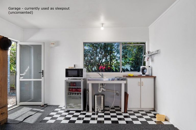 Photo of property in 131 Park Road, Katikati, 3129