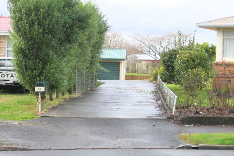 Photo of property in 28 Greta Street, Glenview, Hamilton, 3206