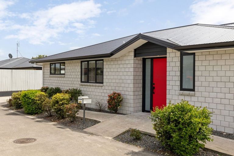 Photo of property in 2/13 Walmsley Street, Kihikihi, Te Awamutu, 3800