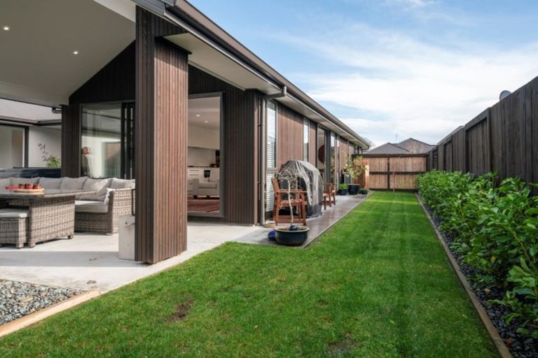 Photo of property in 5 Richards Street, Cambridge, 3434