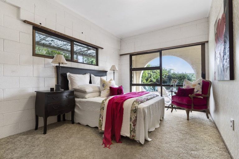 Photo of property in 114 Bramley Drive, Farm Cove, Auckland, 2012