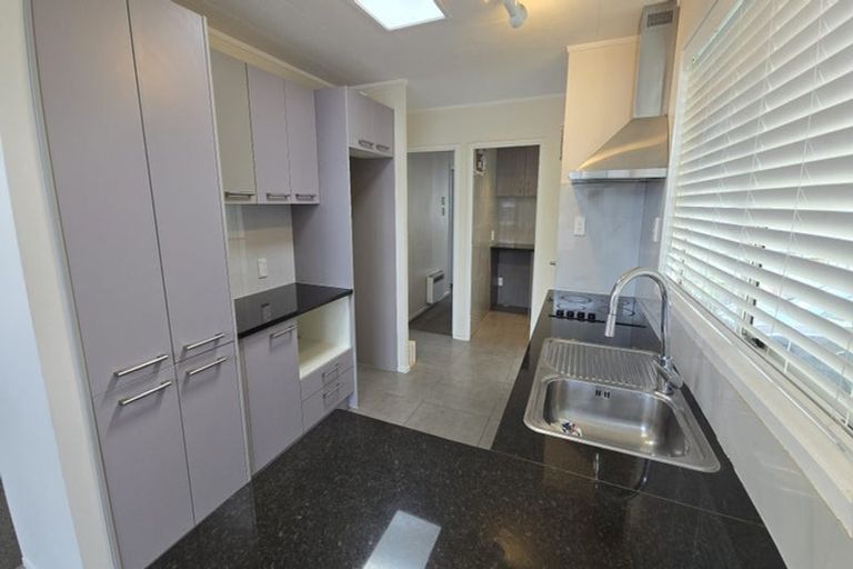 Photo of property in 68 Hutchinsons Road, Bucklands Beach, Auckland, 2014