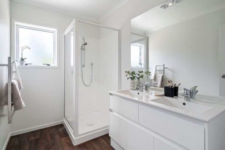 Photo of property in 5j Winiata Street, Brookfield, Tauranga, 3110