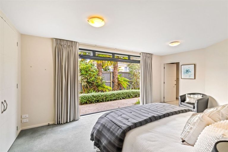 Photo of property in 51 Kirkwood Avenue, Upper Riccarton, Christchurch, 8041