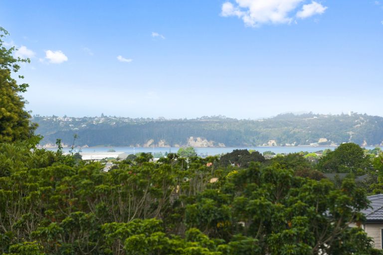 Photo of property in 5 Sari Place, Massey, Auckland, 0614