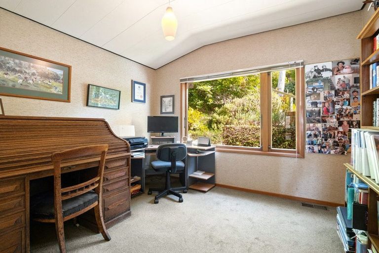 Photo of property in 106 Cliffs Road, Saint Clair, Dunedin, 9012