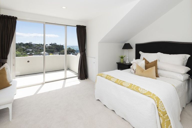 Photo of property in 4a Cleary Terrace, Cockle Bay, Auckland, 2014