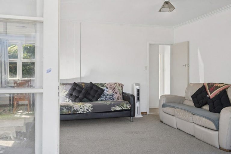 Photo of property in 48 Robinson Avenue, Holdens Bay, Rotorua, 3010