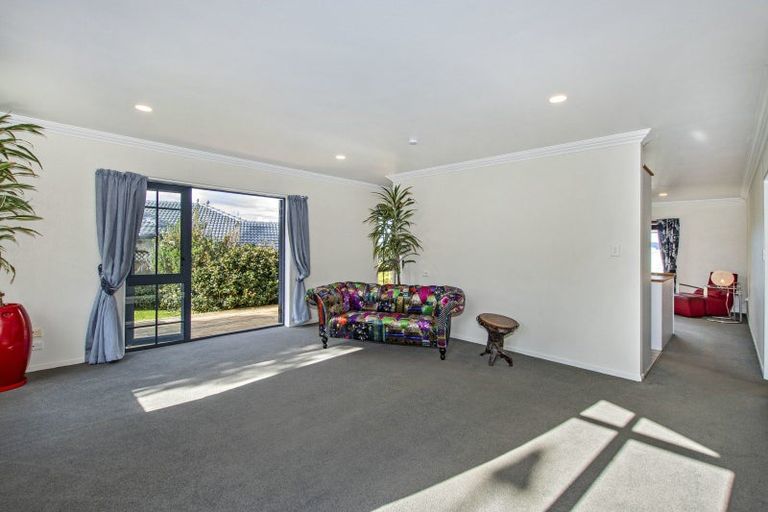 Photo of property in 16 Pebble Beach Boulevard, Te Kamo, Whangarei, 0112