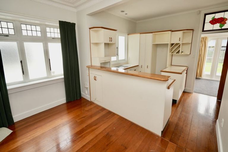 Photo of property in 21 Rongopai Street, Palmerston North, 4414