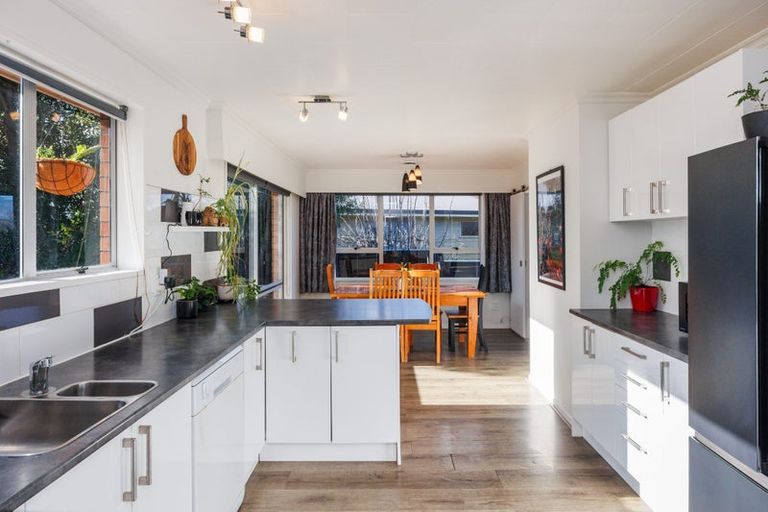 Photo of property in 16 Havelock Avenue, Westbrook, Palmerston North, 4412