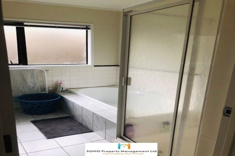 Photo of property in 2/87 Clovelly Road, Bucklands Beach, Auckland, 2012