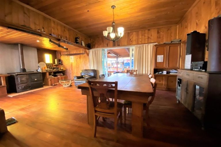 Photo of property in 11 Agnes Street, Te Kopuru, 0391