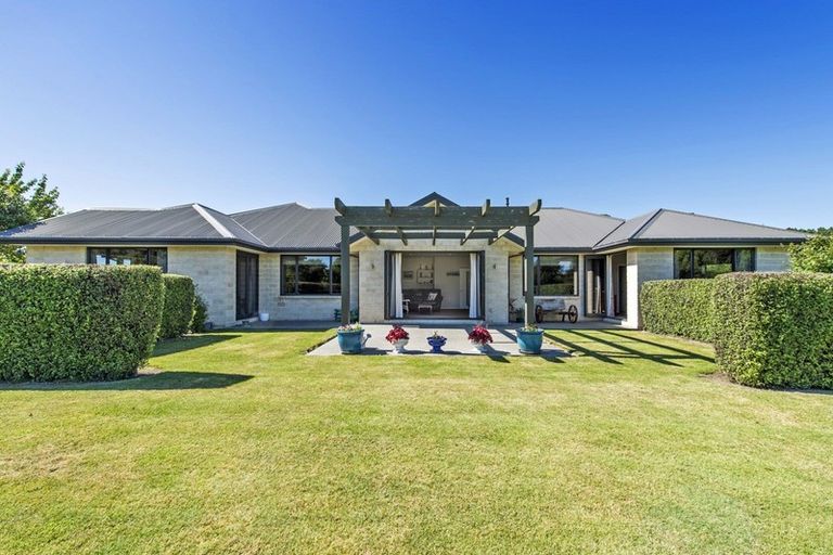 Photo of property in 76 Stott Drive, Darfield, 7571