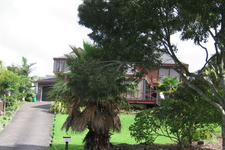 Photo of property in 5 Sturm Avenue, Massey, Auckland, 0614